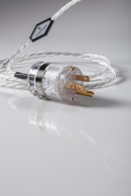 Crystal Cable - Reference2 Diamond Power cable