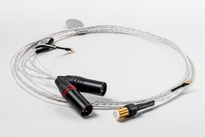 Crystal Cable - Micro 2 Diamond Phono with ground wire