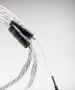 Crystal Cable - Reference2 Diamond Phono with ground wire