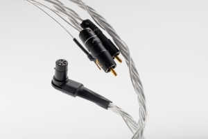 Crystal Cable - Ultra 2 Diamond Phono with ground wire